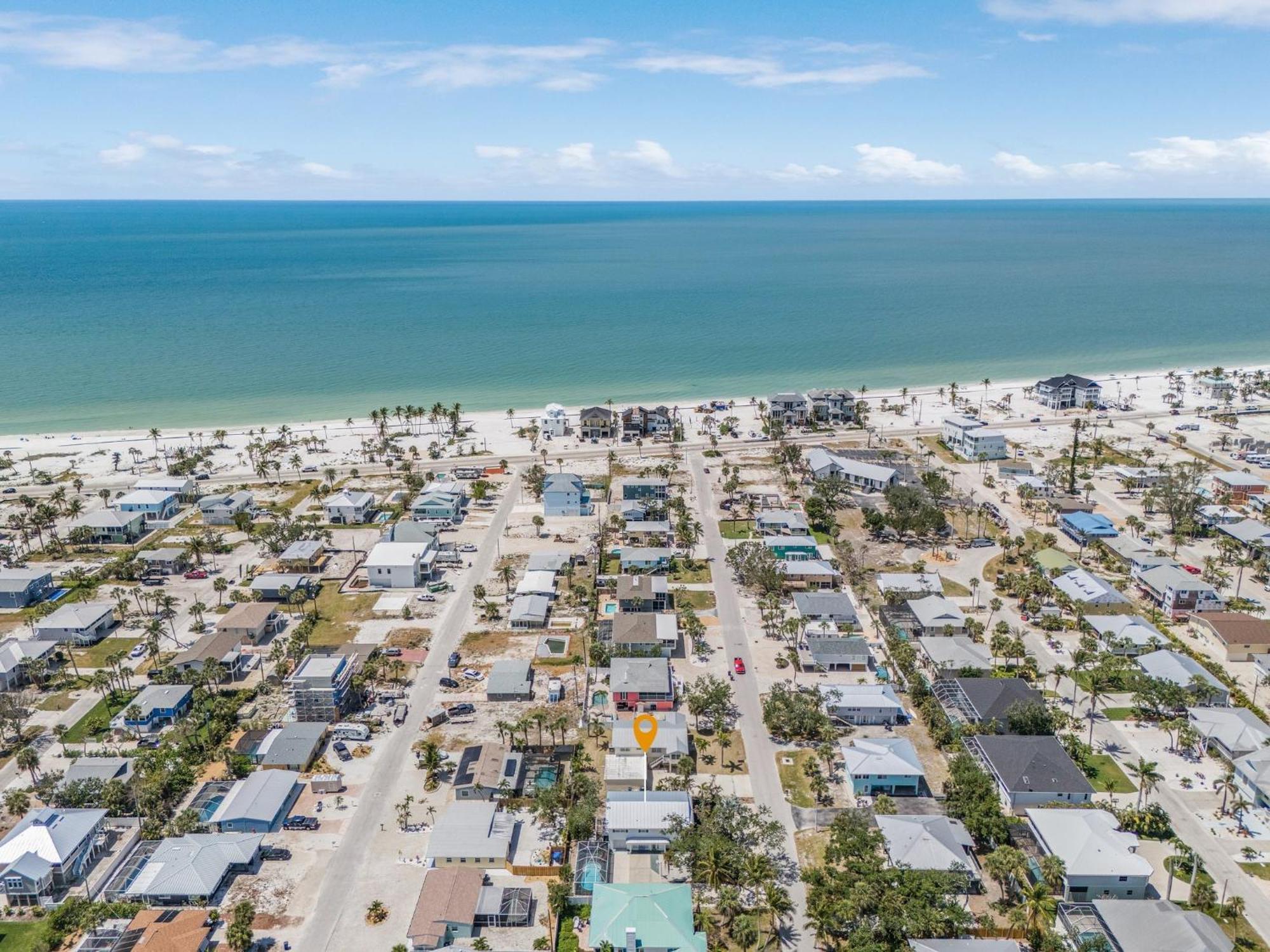 140 Barefoot Bungalow: 4Br/2Ba W/ Heated Pool! Fort Myers Beach Exteriör bild