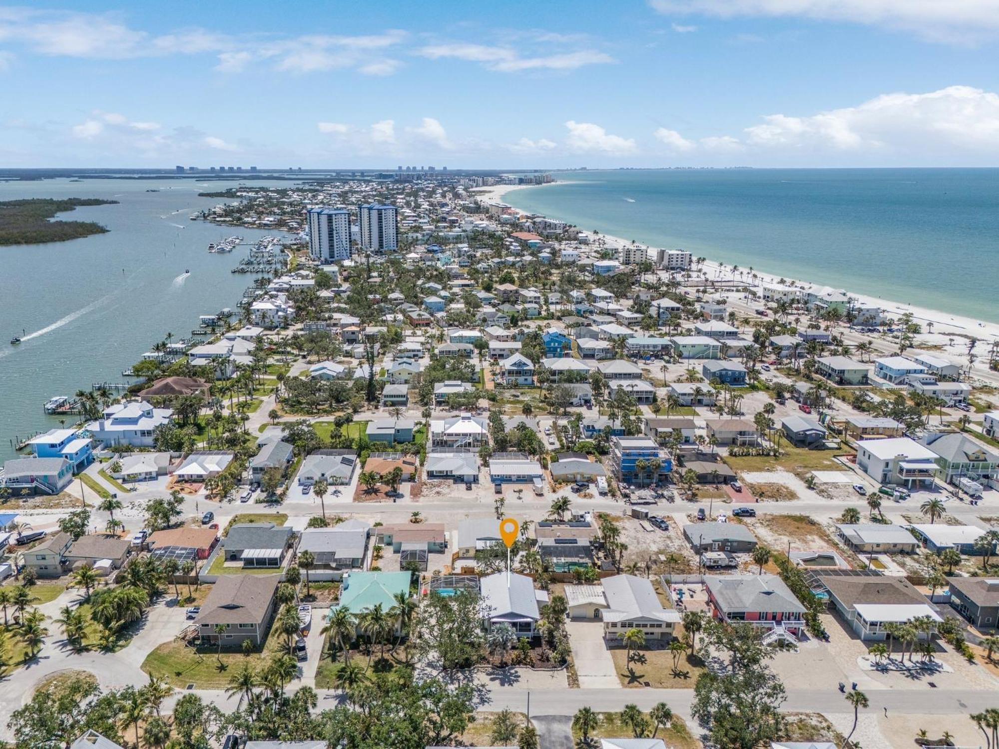 140 Barefoot Bungalow: 4Br/2Ba W/ Heated Pool! Fort Myers Beach Exteriör bild
